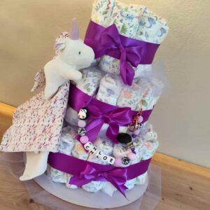 Pastel La Torre Lila Con Mimos
